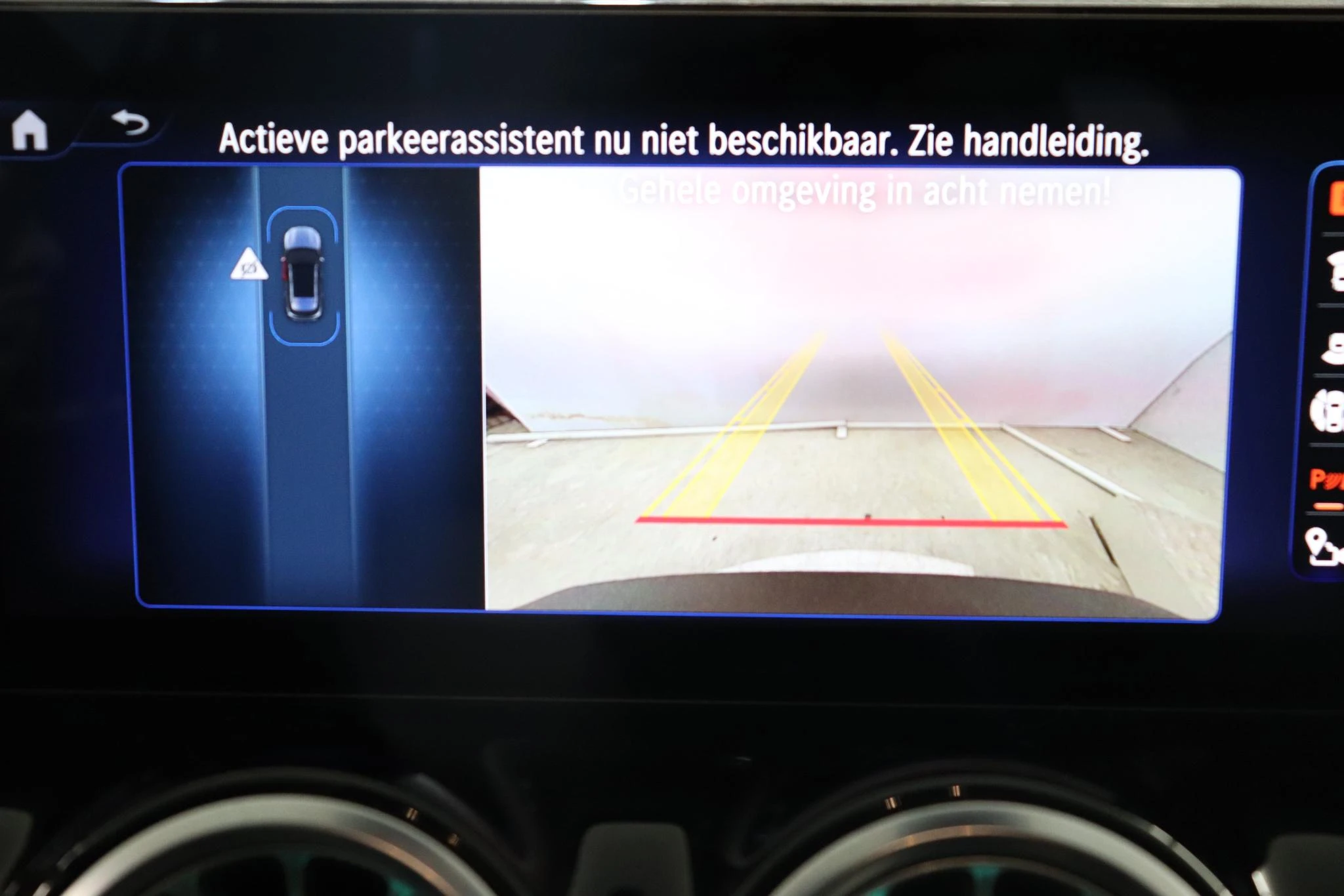 Mercedes-Benz-EQA-image-14