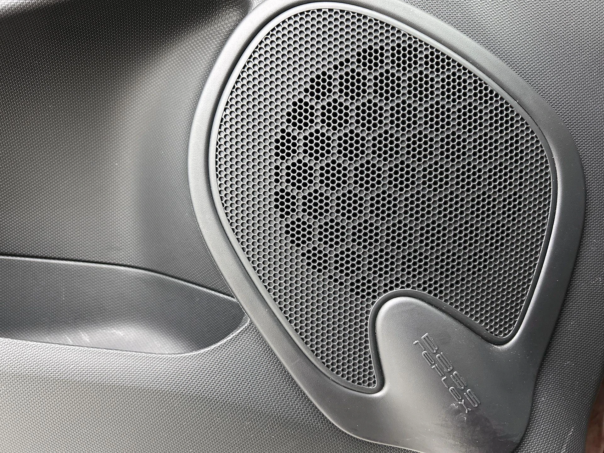 Renault-Clio-image-11