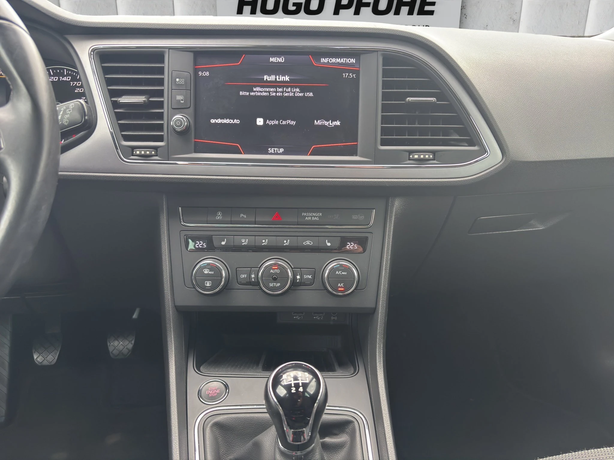 SEAT-Leon-image-13
