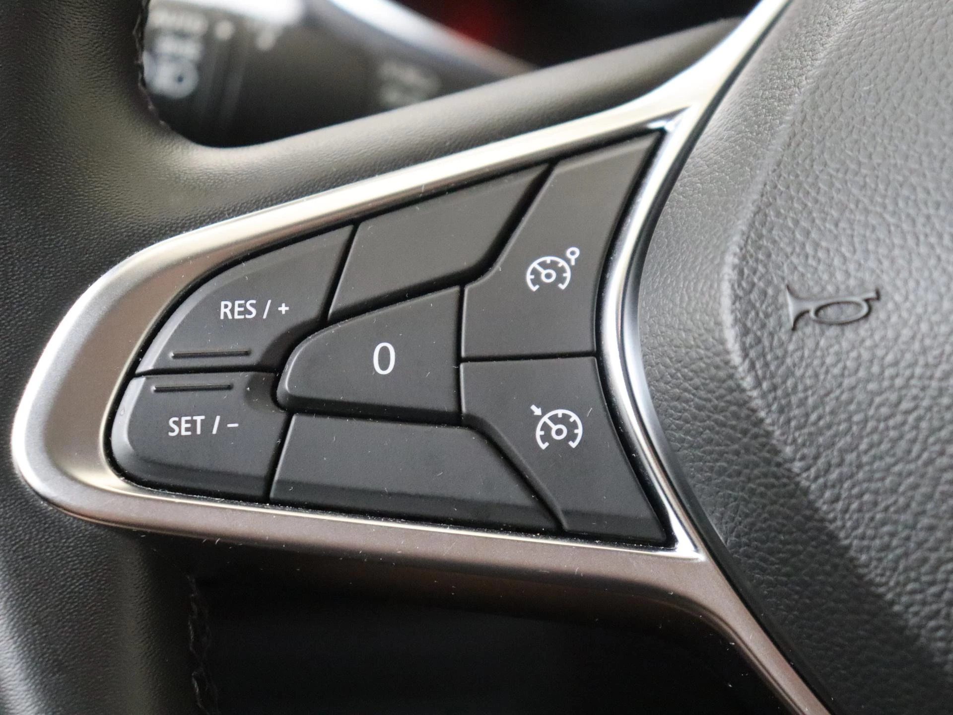 Renault-Captur-image-12