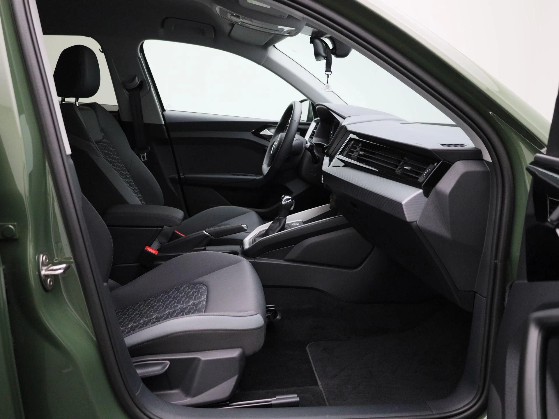 Audi-A1 Sportback-image-30