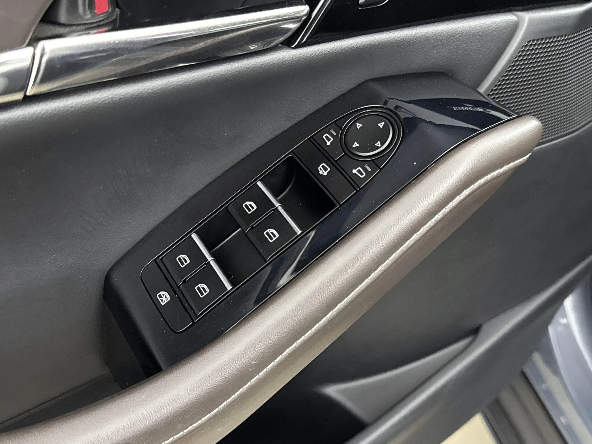 Mazda-CX-30-image-26