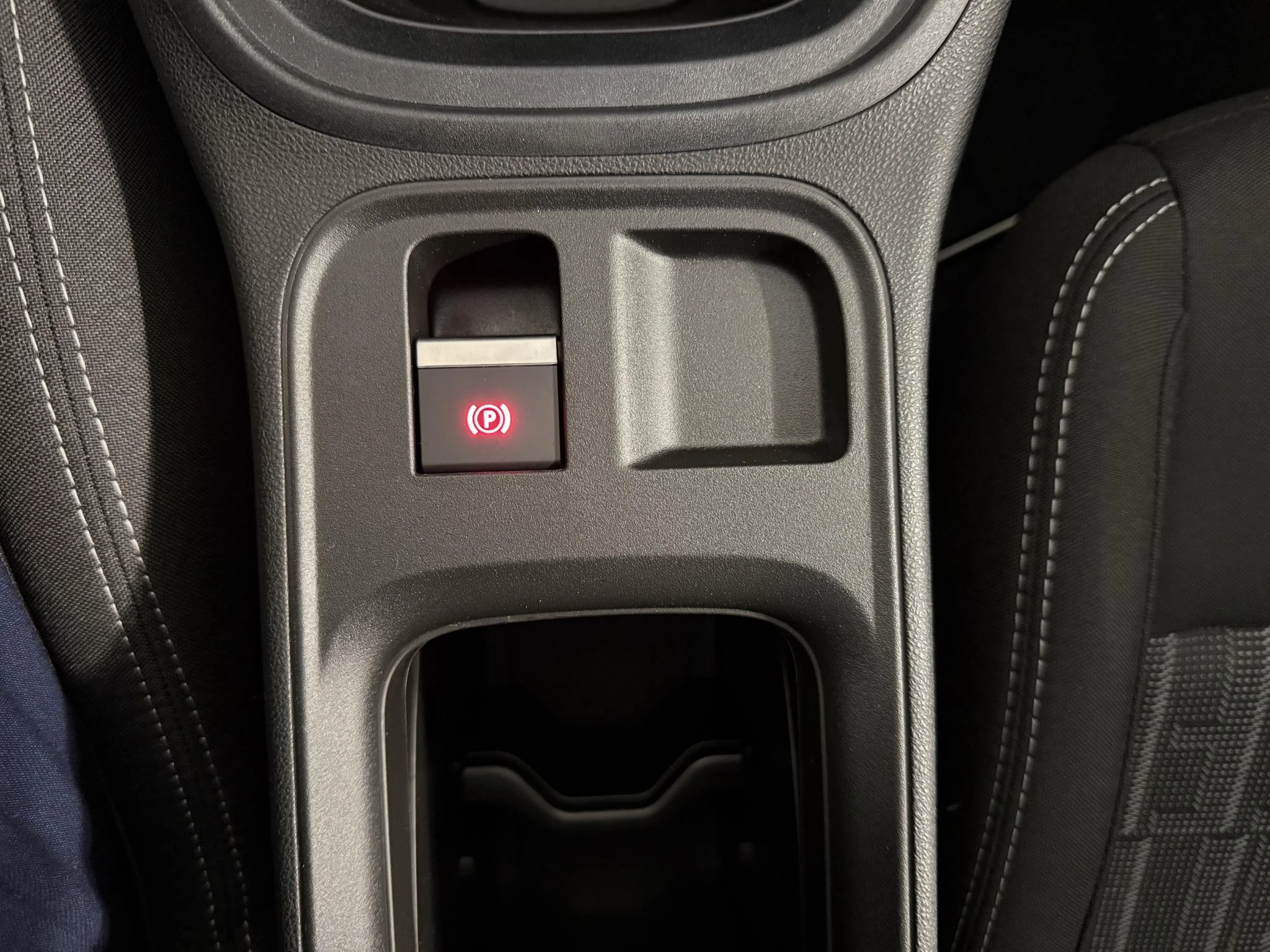 Fiat 600 1.2 Hybrid 145cv DCT Icon