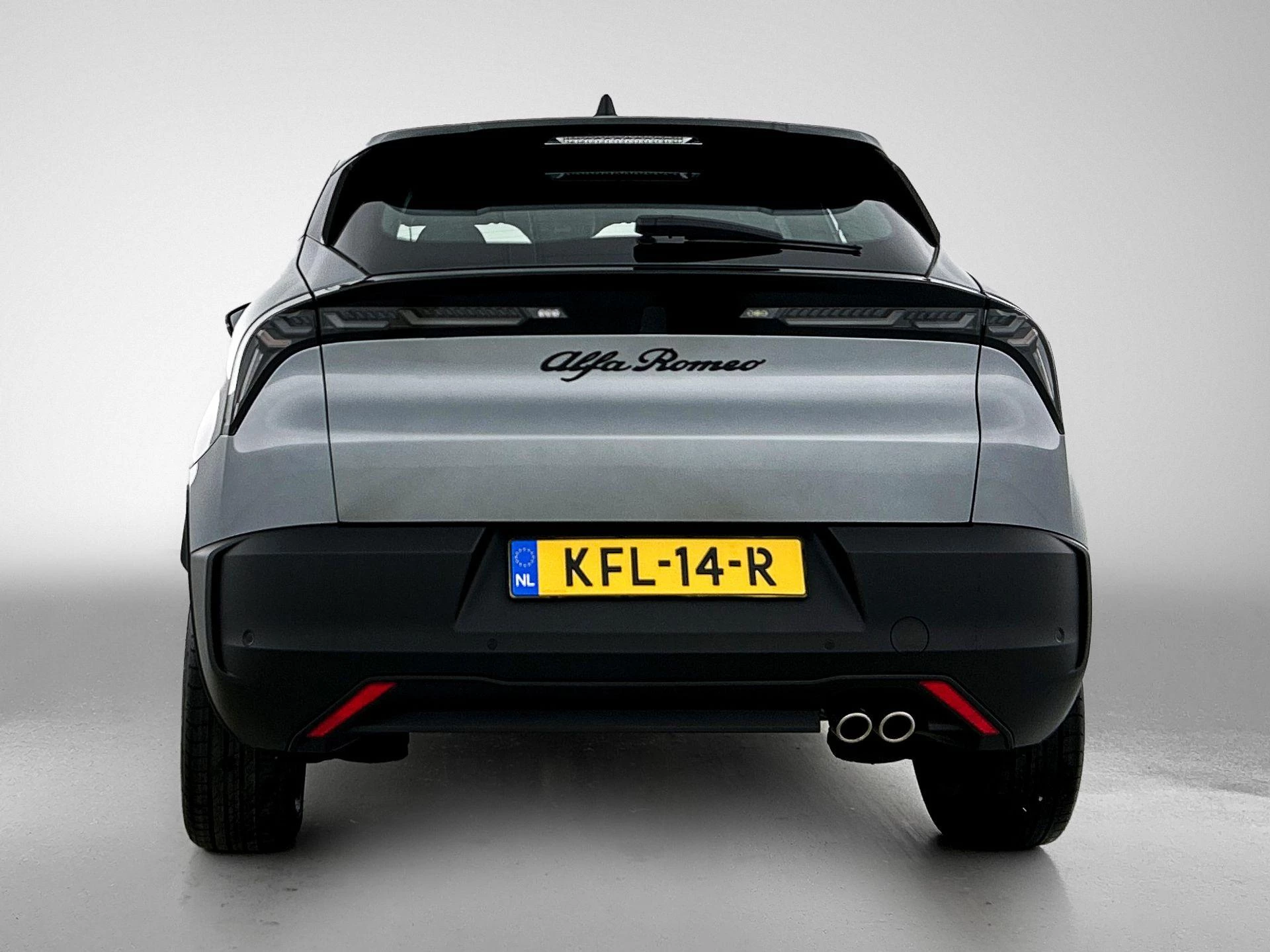 Alfa Romeo Junior 1.2 Turbo Hybrid Ibrida