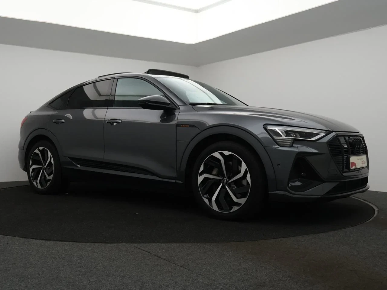 Audi-e-tron-image-15