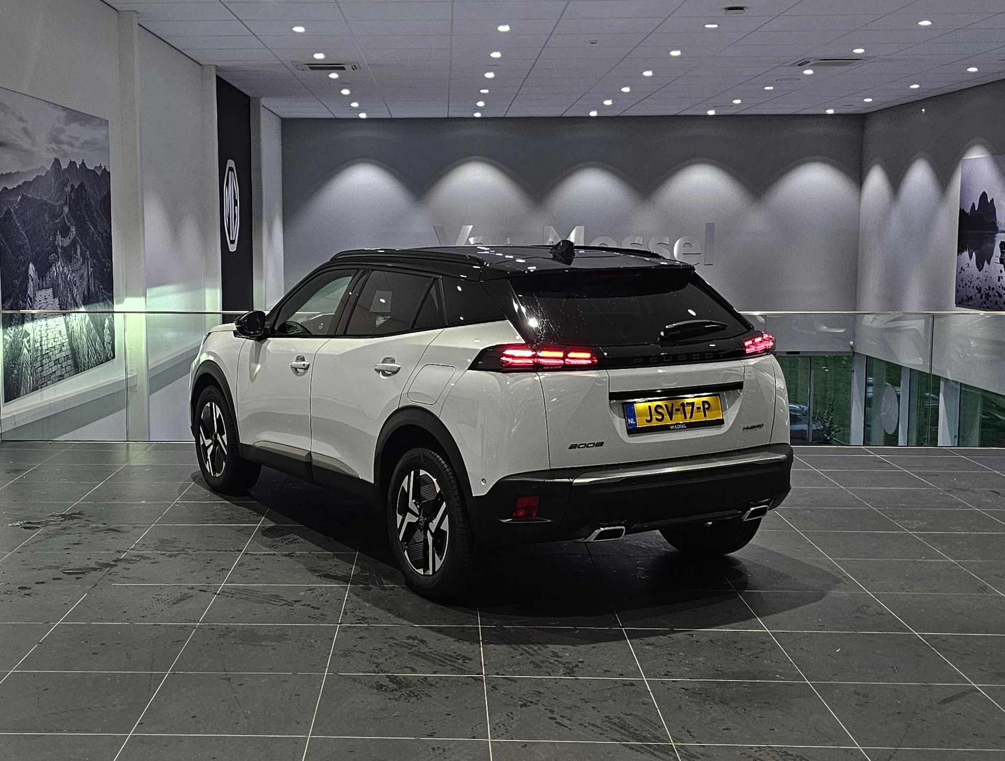 Peugeot-2008-image-6