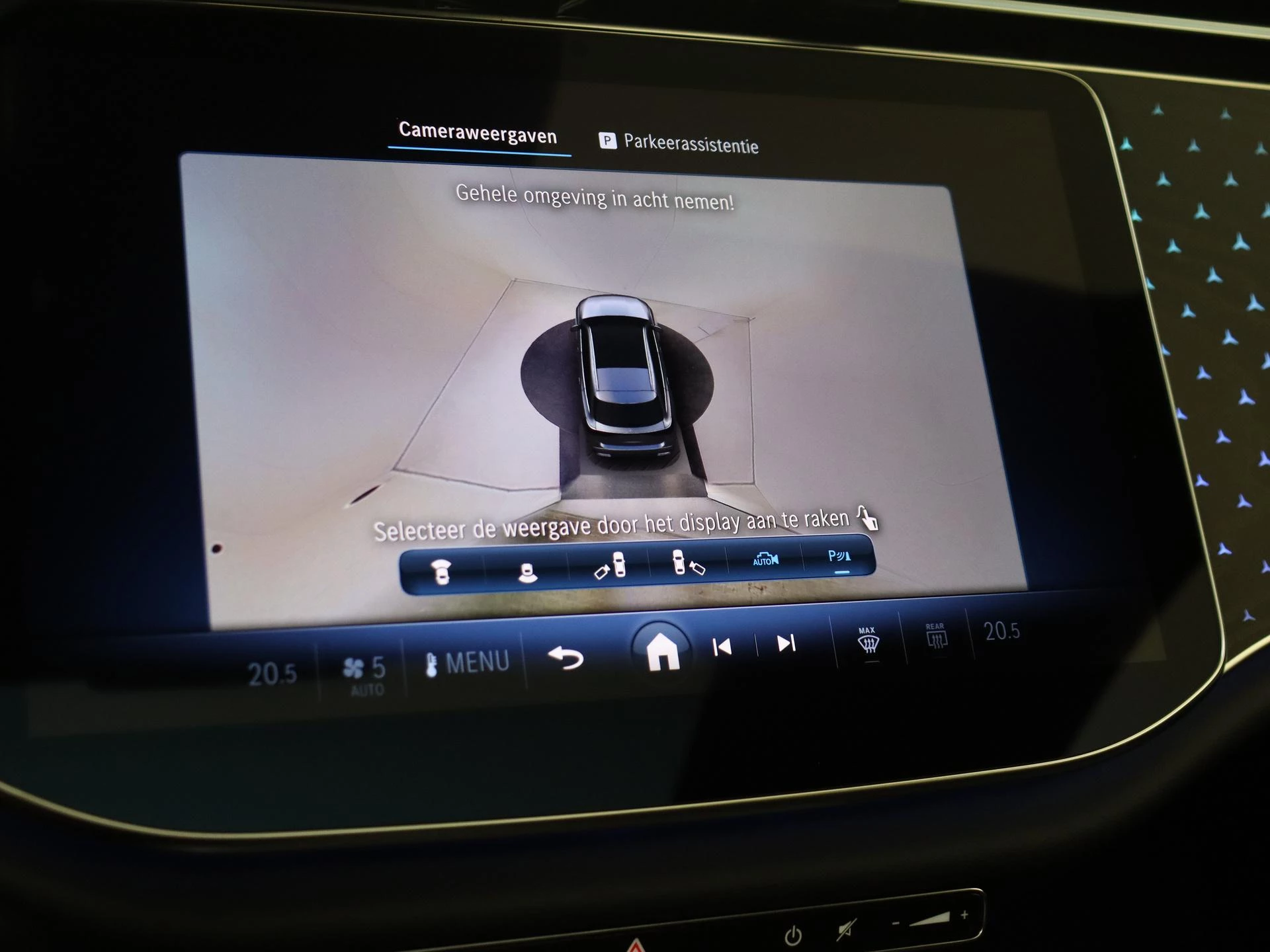 Mercedes-Benz-E-Klasse-image-18