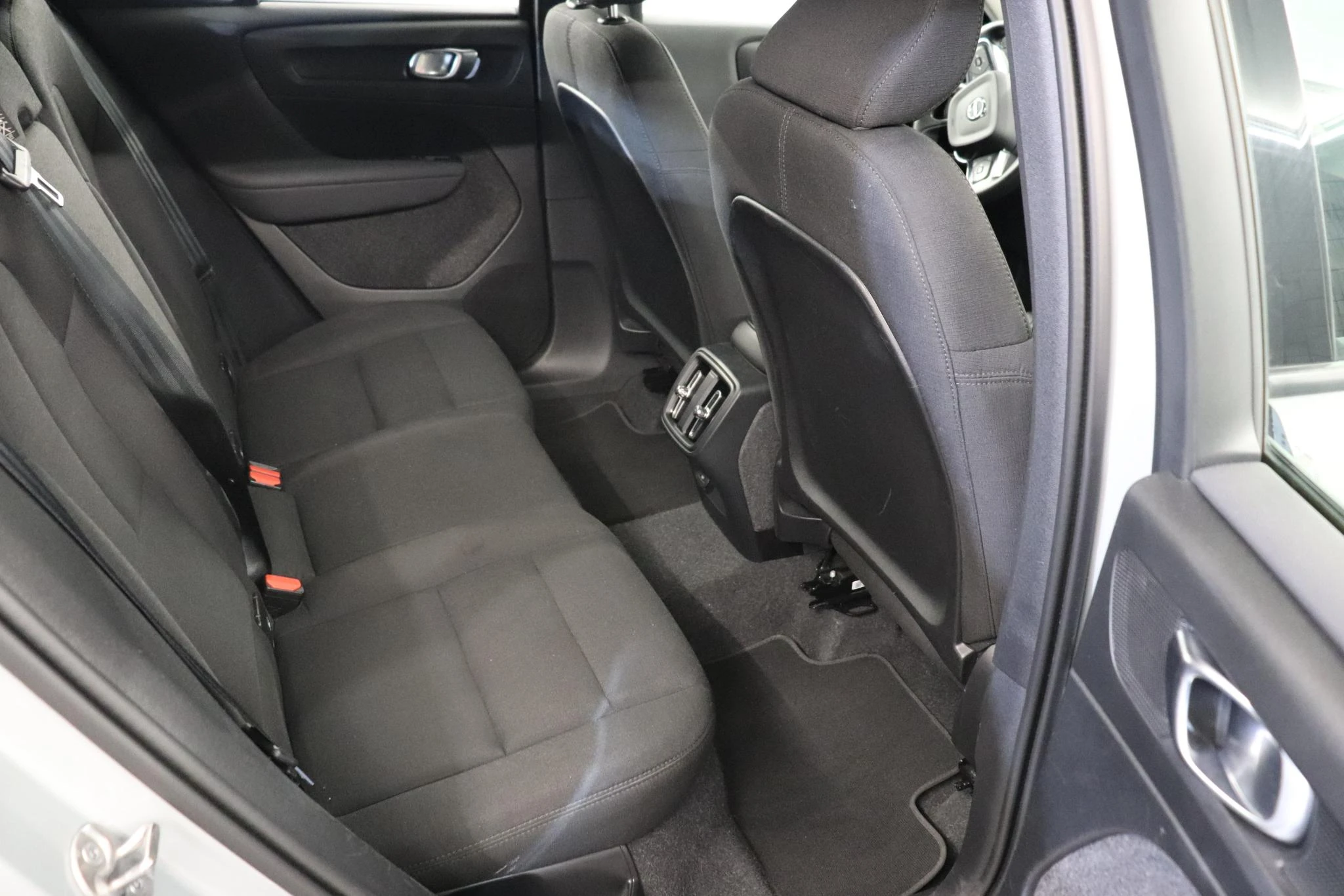 Volvo-XC40-image-10