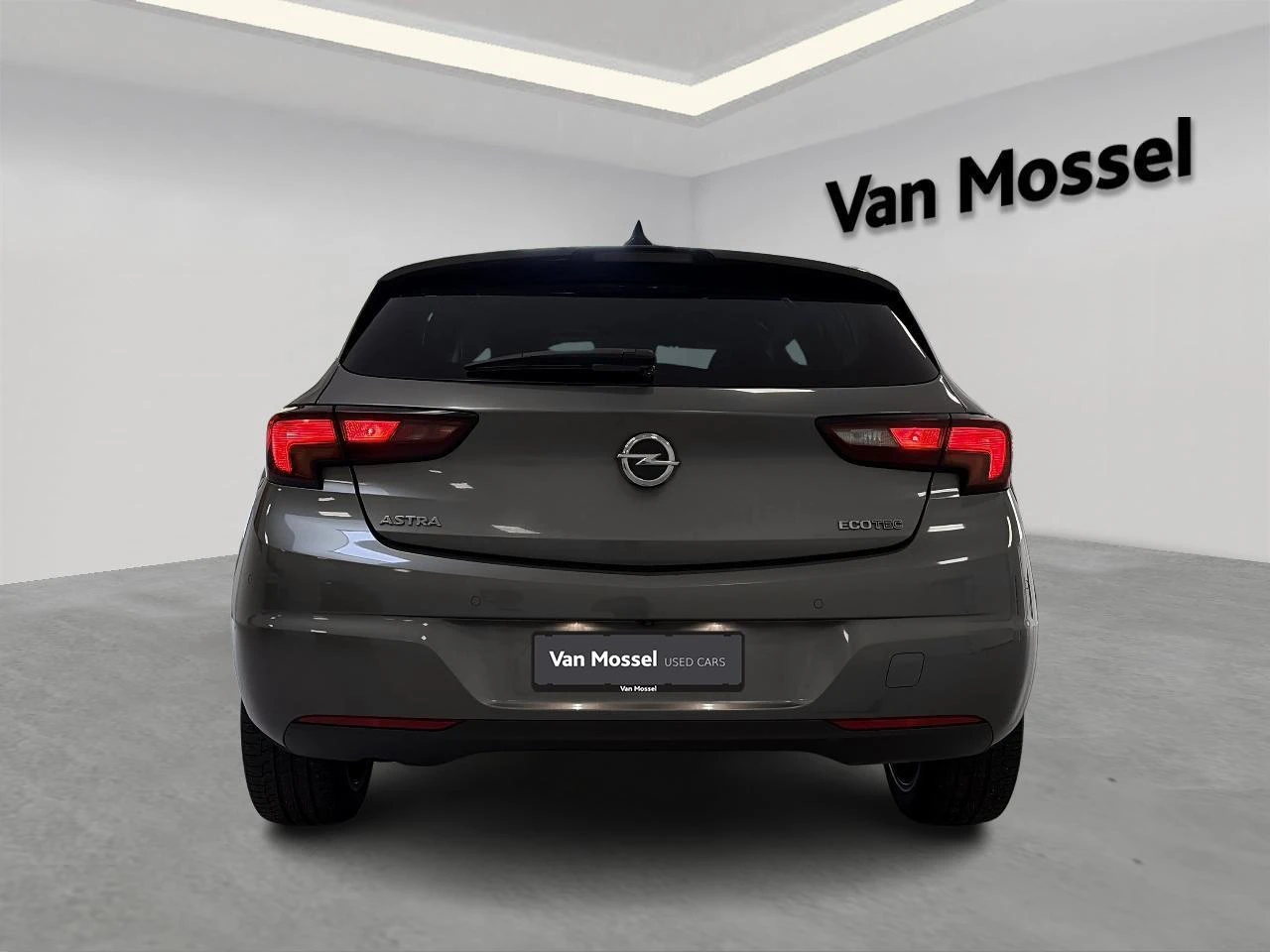 Opel-Astra-image-2