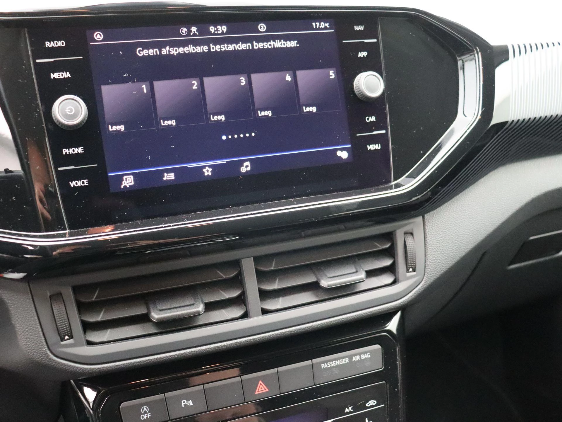 Volkswagen T-Cross 1.0 TSI 81kW DSG Life + CAMERA + SENSOREN +
