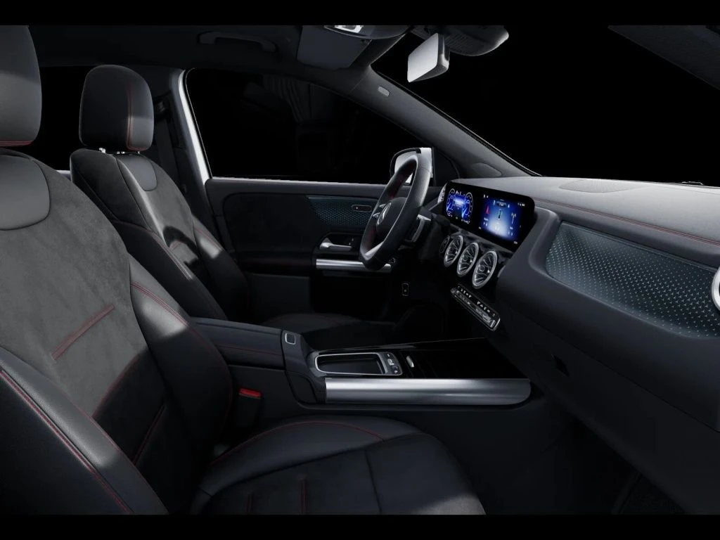 Mercedes-Benz-EQA 250+-image-9