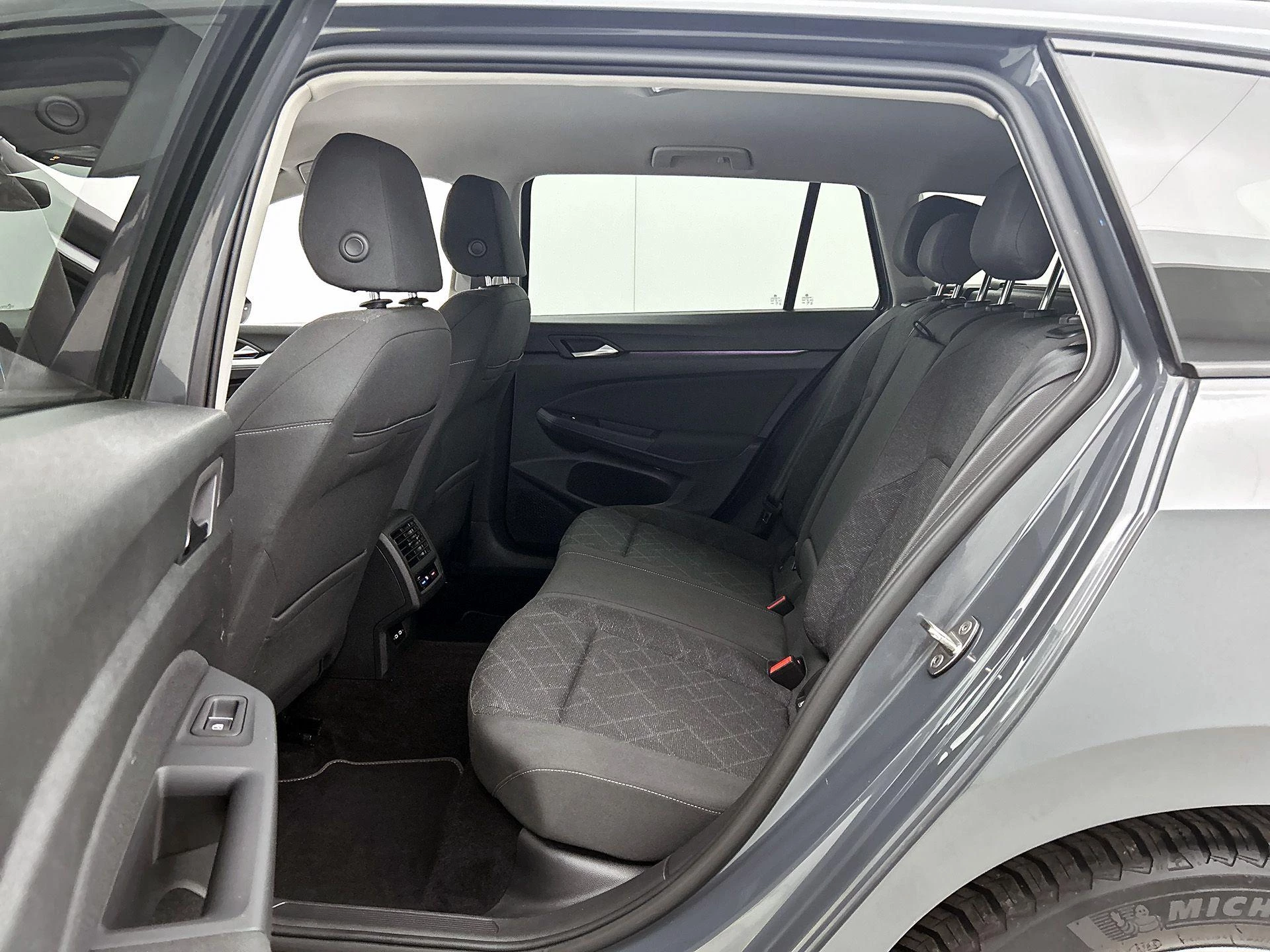 Volkswagen Golf Variant 1.5 eTSI Life Business 130 PK