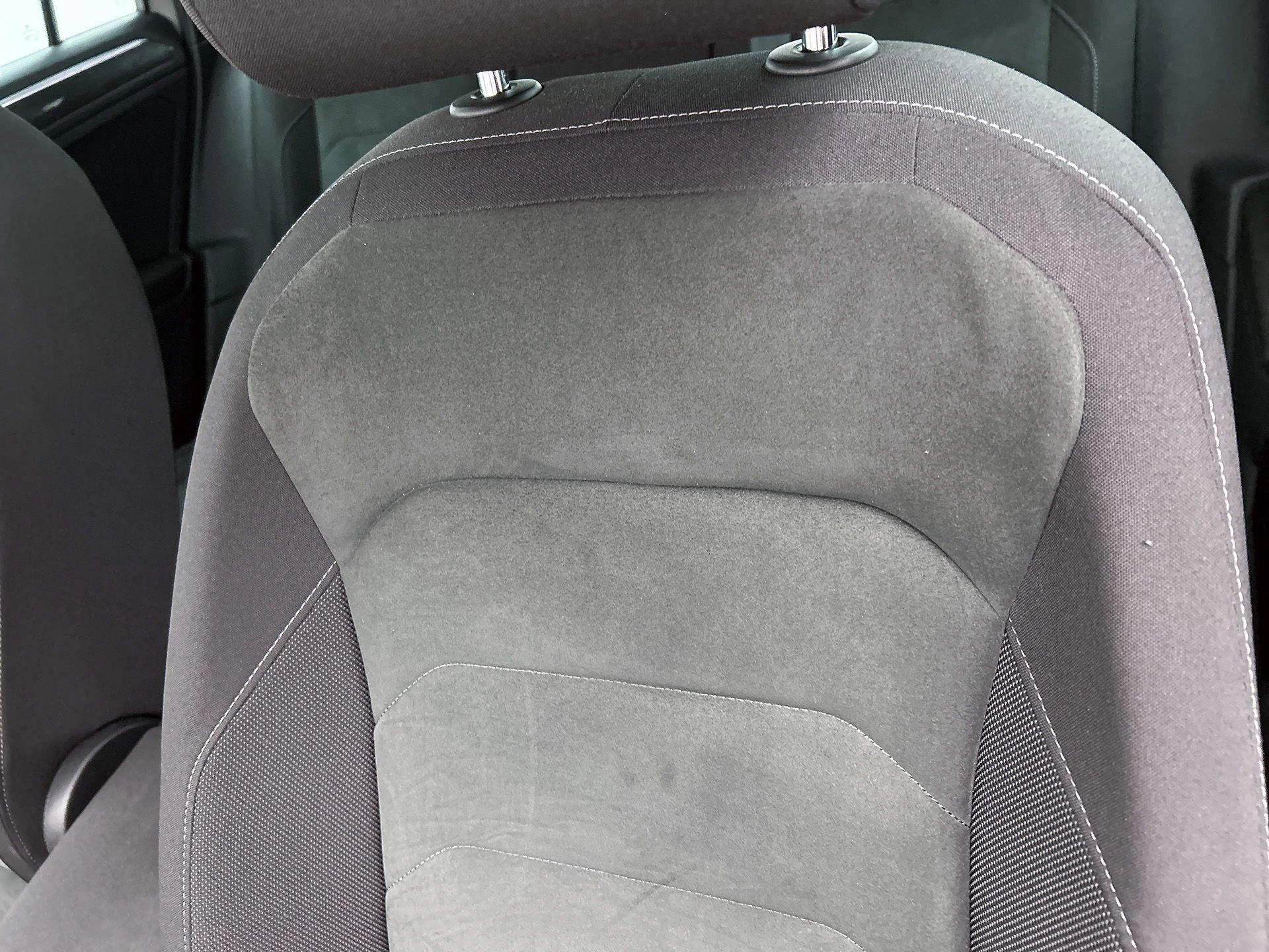 Volkswagen-Tiguan-image-21