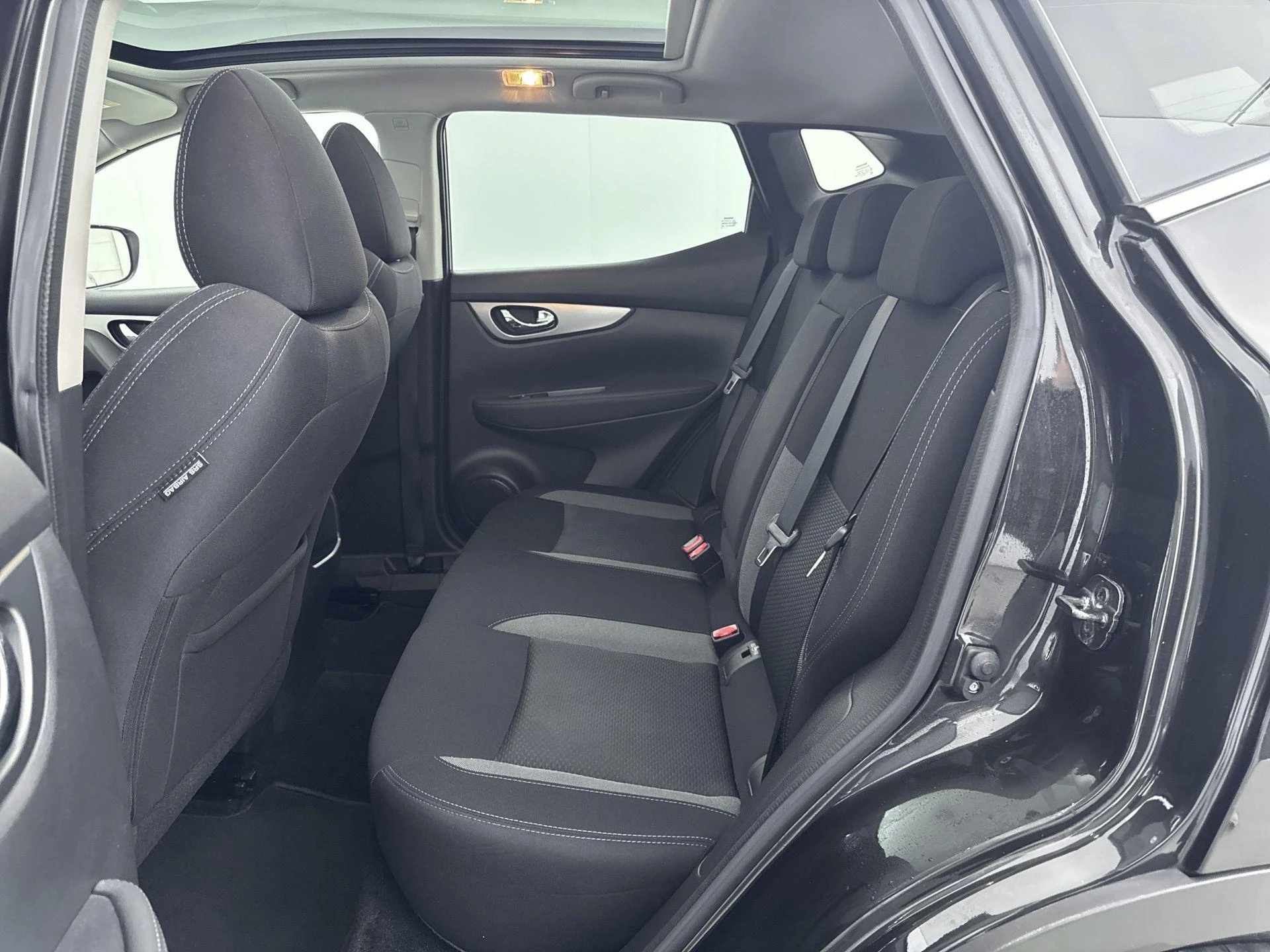 Nissan-QASHQAI-image-29