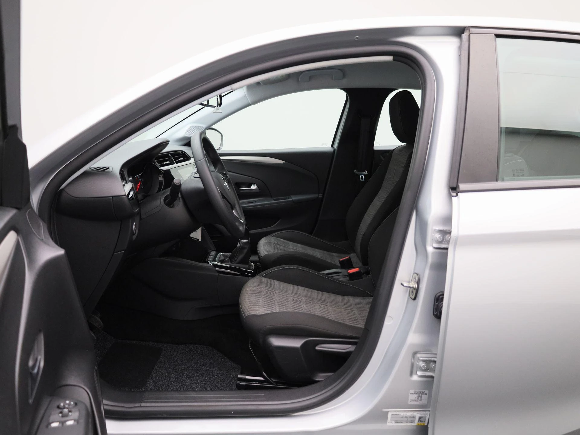 Opel-Corsa-image-10