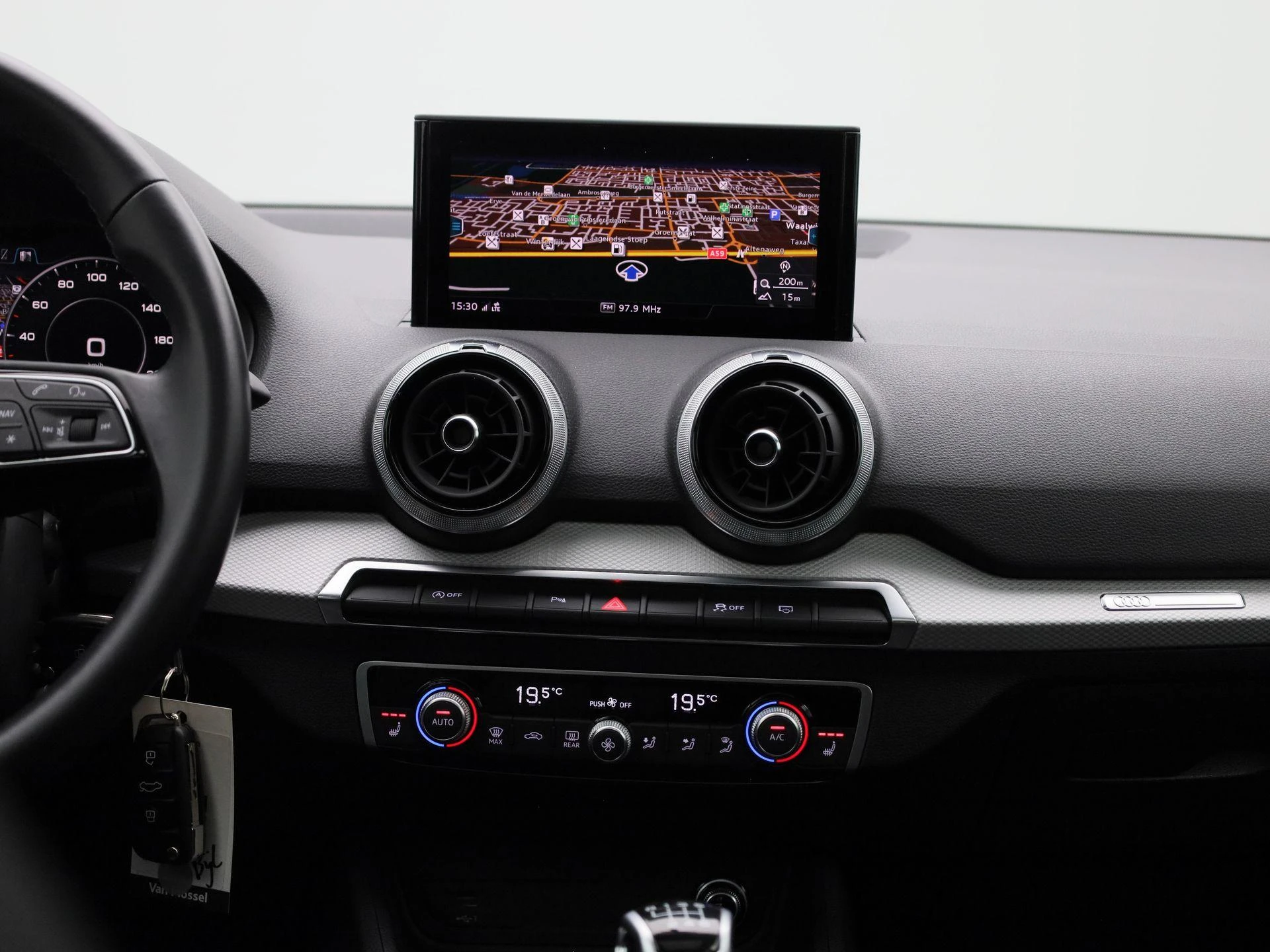 Audi-Q2-image-9