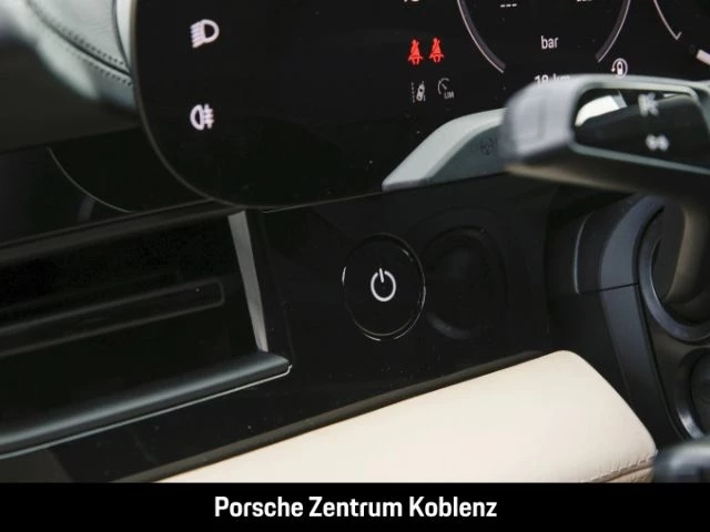 Porsche Taycan 4 Black Edition black edition