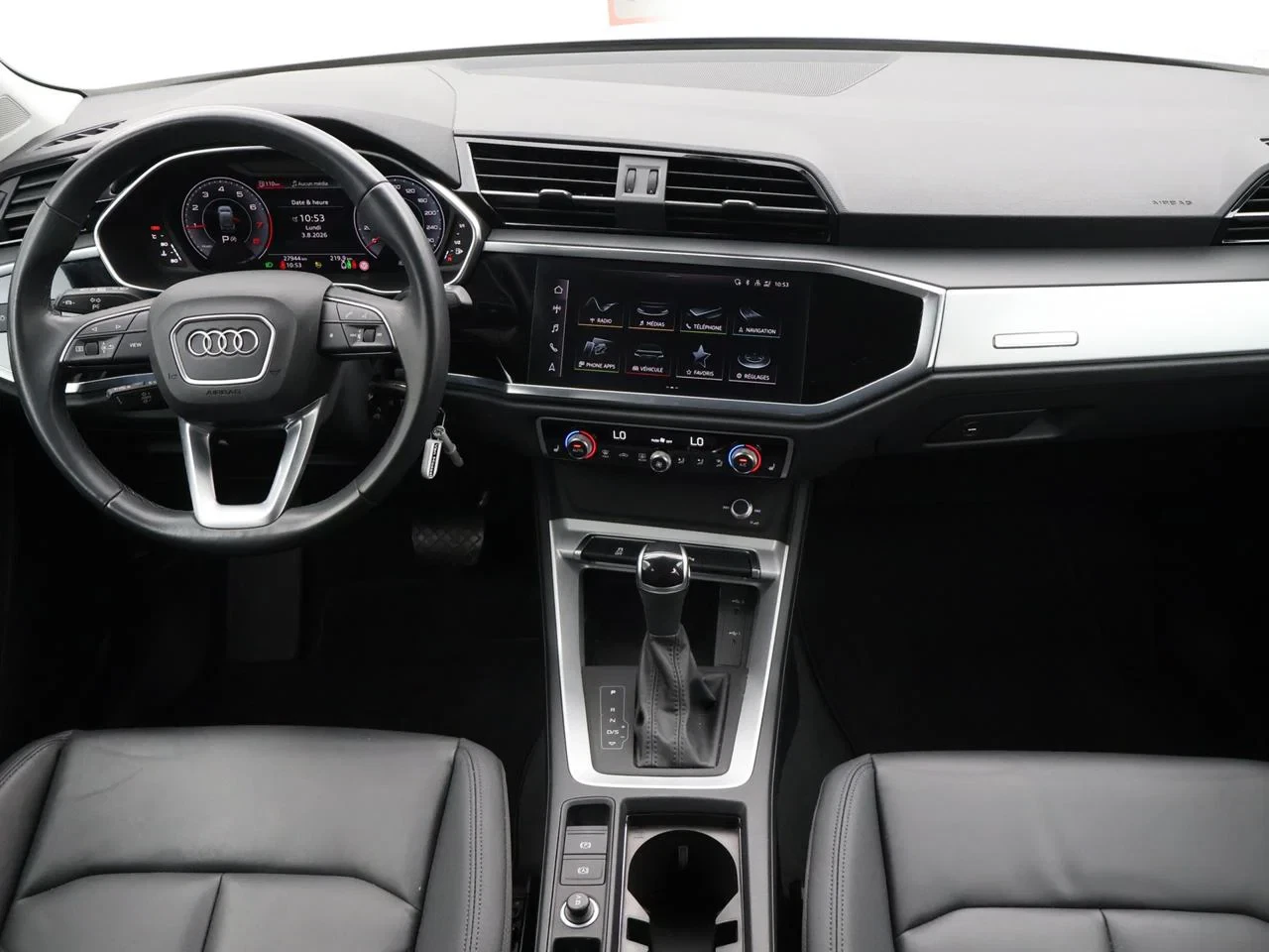 Audi-Q3-image-18