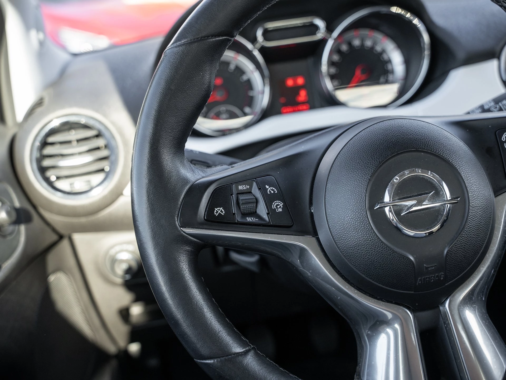 Opel-ADAM-image-16
