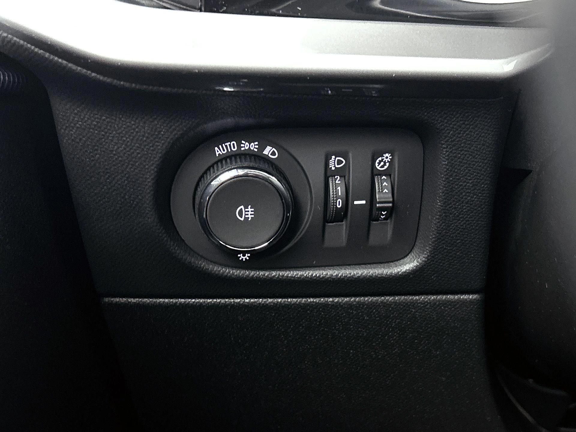 Opel-Mokka-image-17