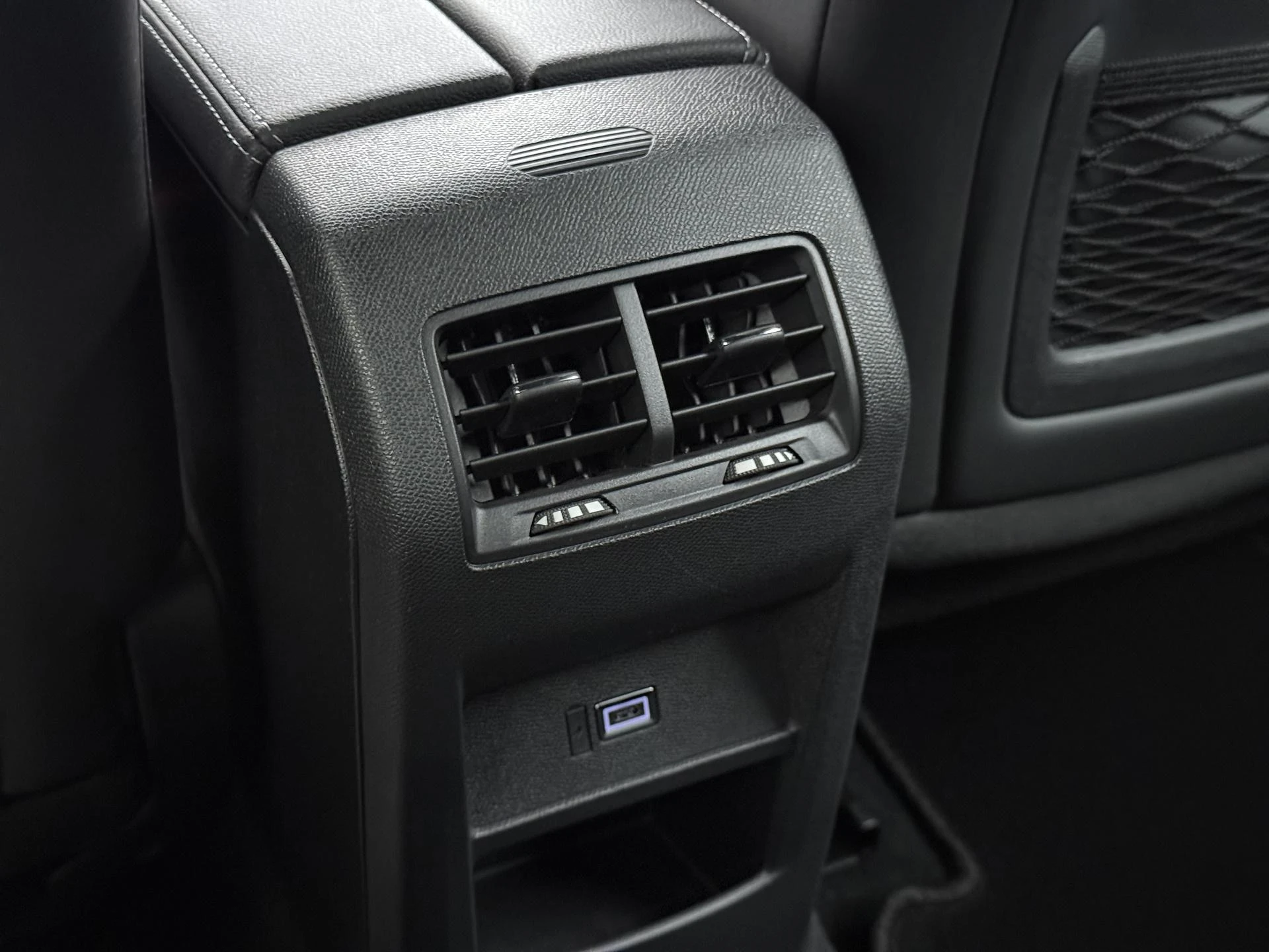 Opel-Astra-image-14