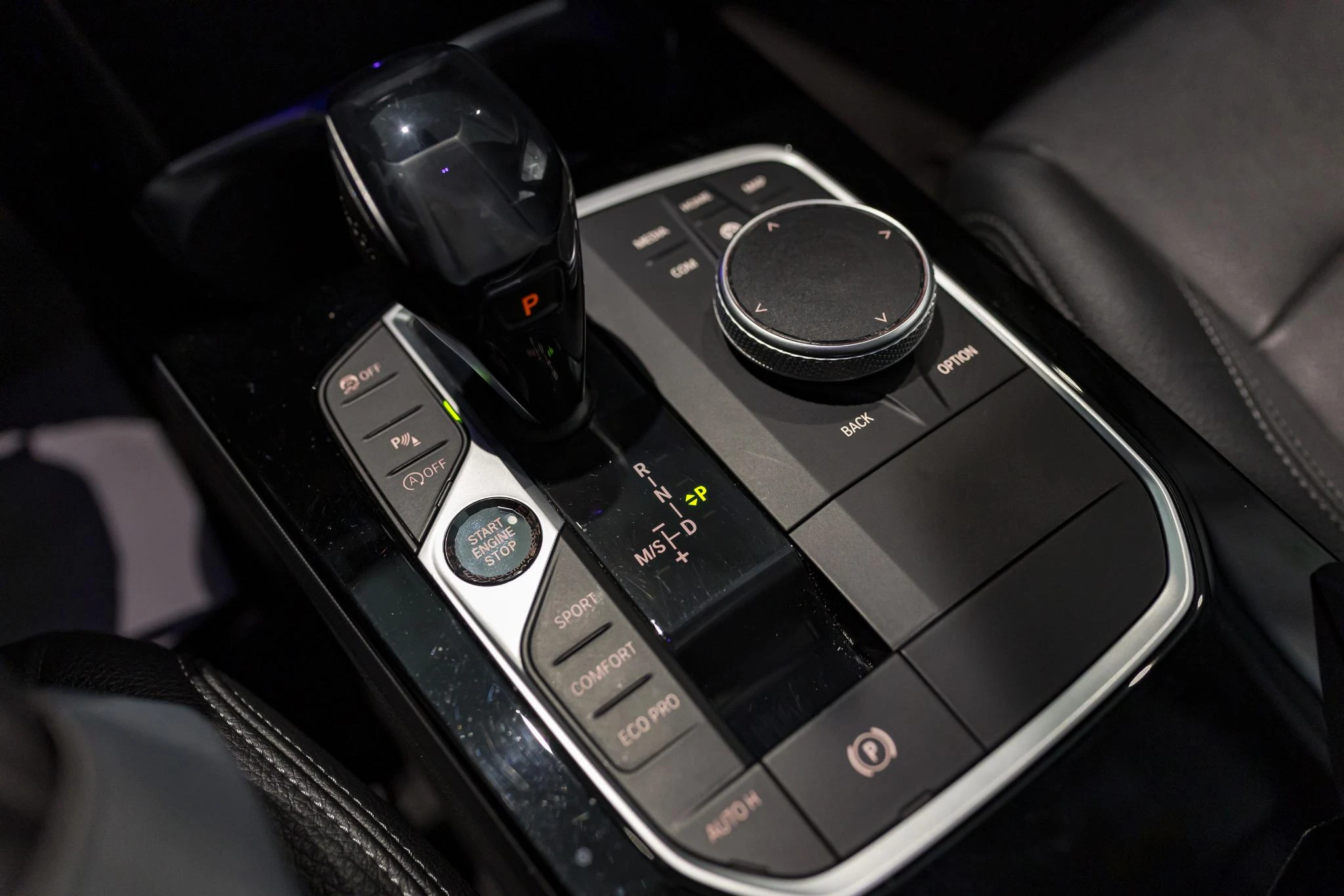 BMW-1 Reeks-image-31