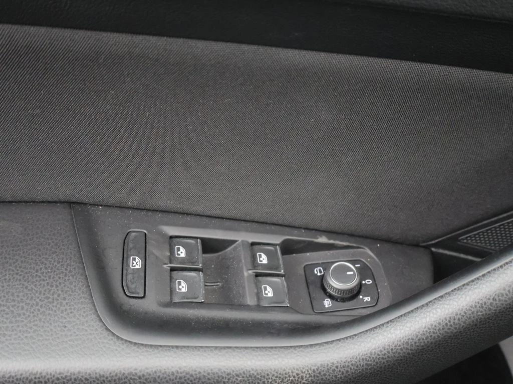 Volkswagen Passat Variant GTE Passat Variant GTE 'usiness 1.4 SI 218PK *AUTOMAAT*CAMERA*NAVI*PDC*ACC*KEYLESS GO*APP-CONNECT*...*