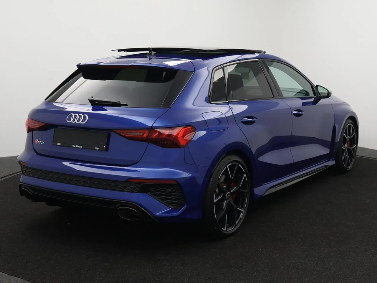 Audi-RS3-image-1