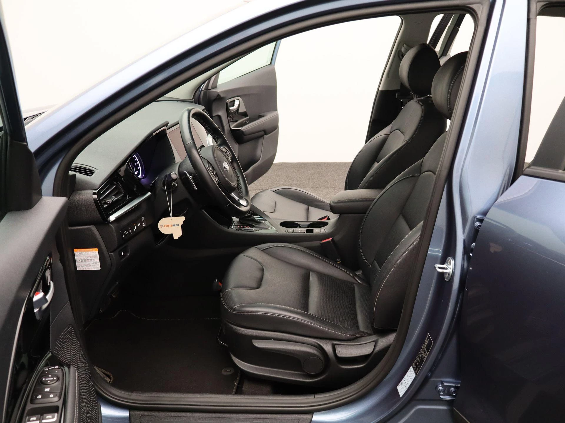 Kia-Niro-image-12