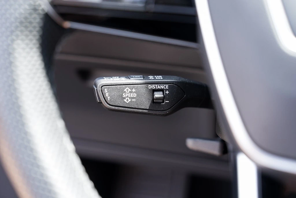 Audi-e-tron-image-17