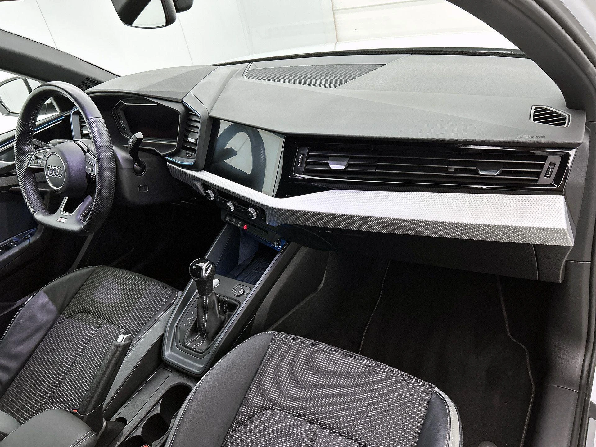 Audi-A1 Sportback-image-15