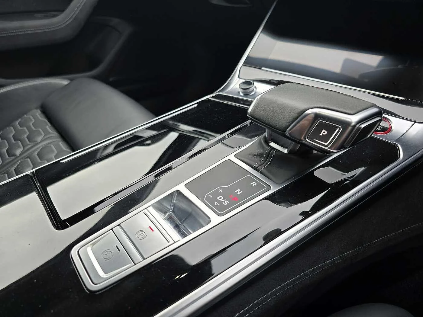 Audi-RS6-image-7