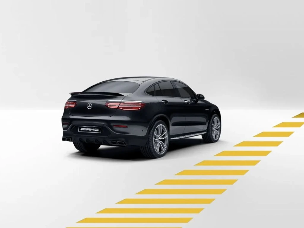 Mercedes-AMG-GLC 63 AMG-image-5