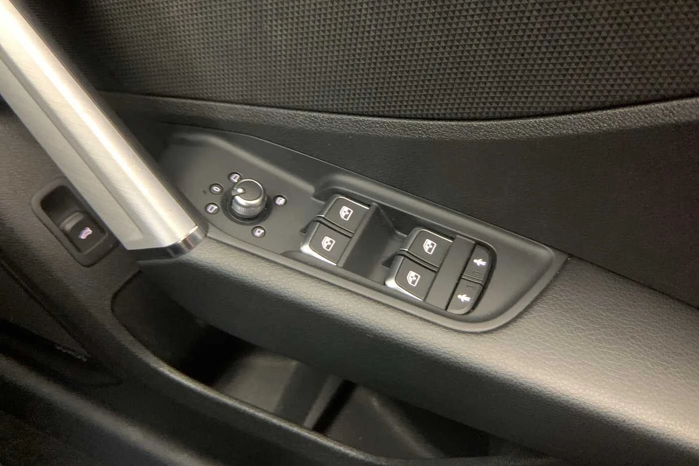 Audi-Q2-image-24