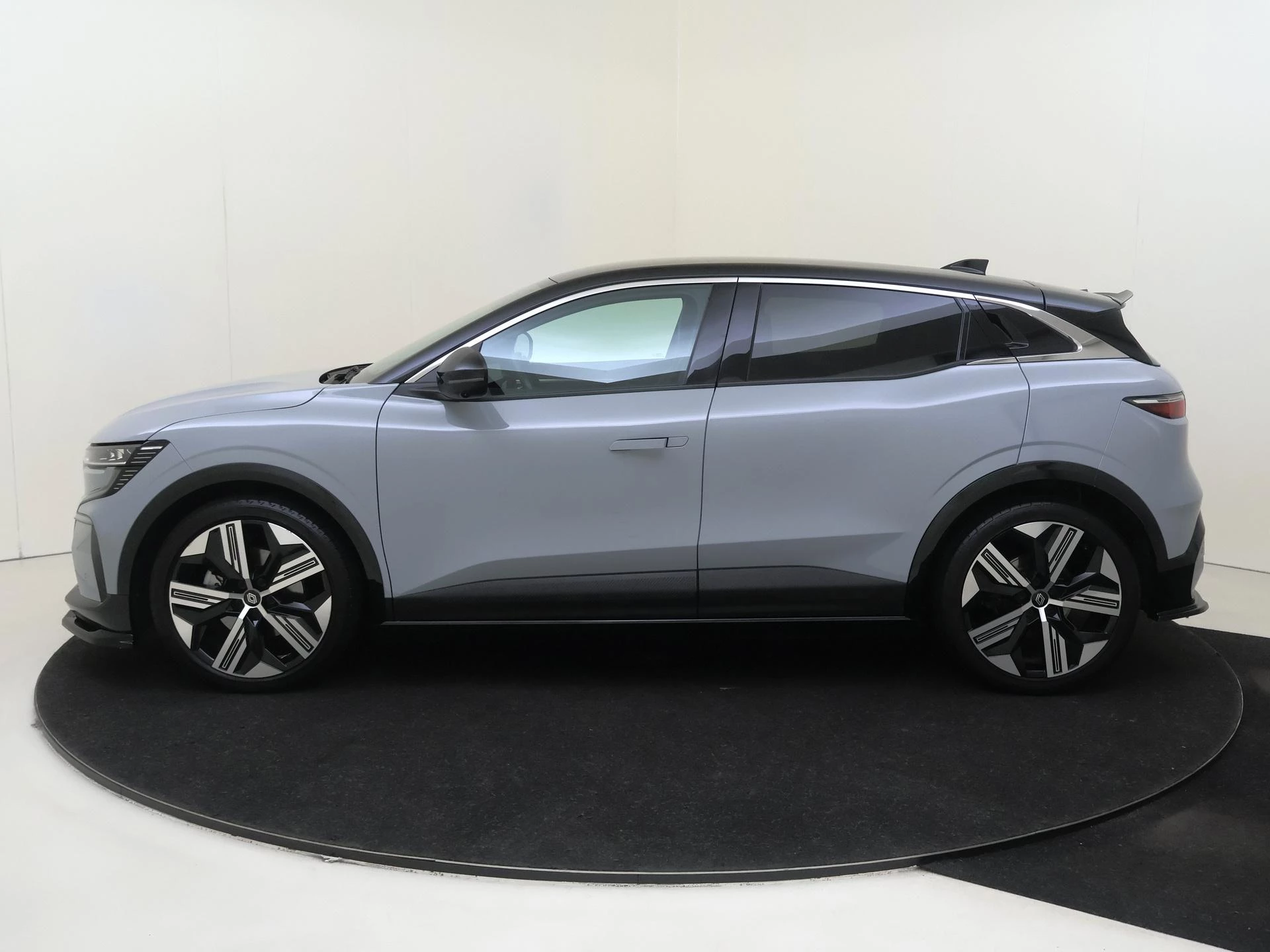 Renault Megane E-Tech EV60 Optimum Charge Iconic