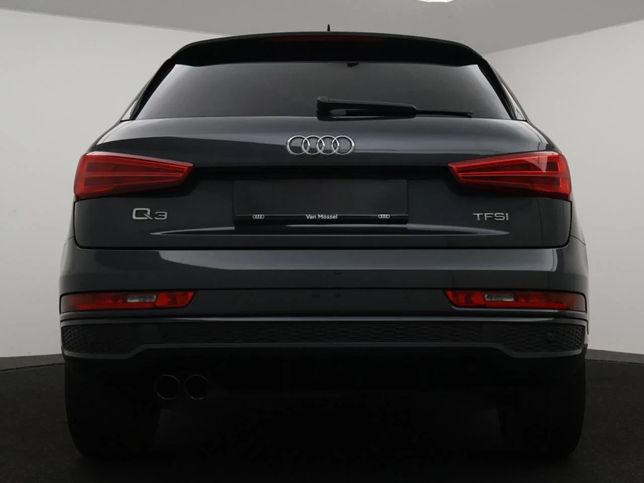 Audi Q3 Audi Q3 1.4TFSI 125PK *LEDER*CRUISE CONTROL*NAVI*CD SPELER*BLTH*PDC*AIRCO*ZETELVERWARMING*...*
