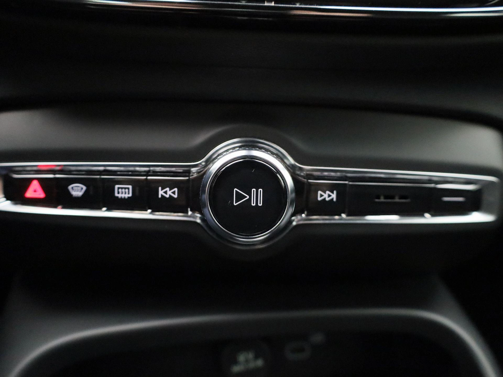 Volvo-XC40-image-19