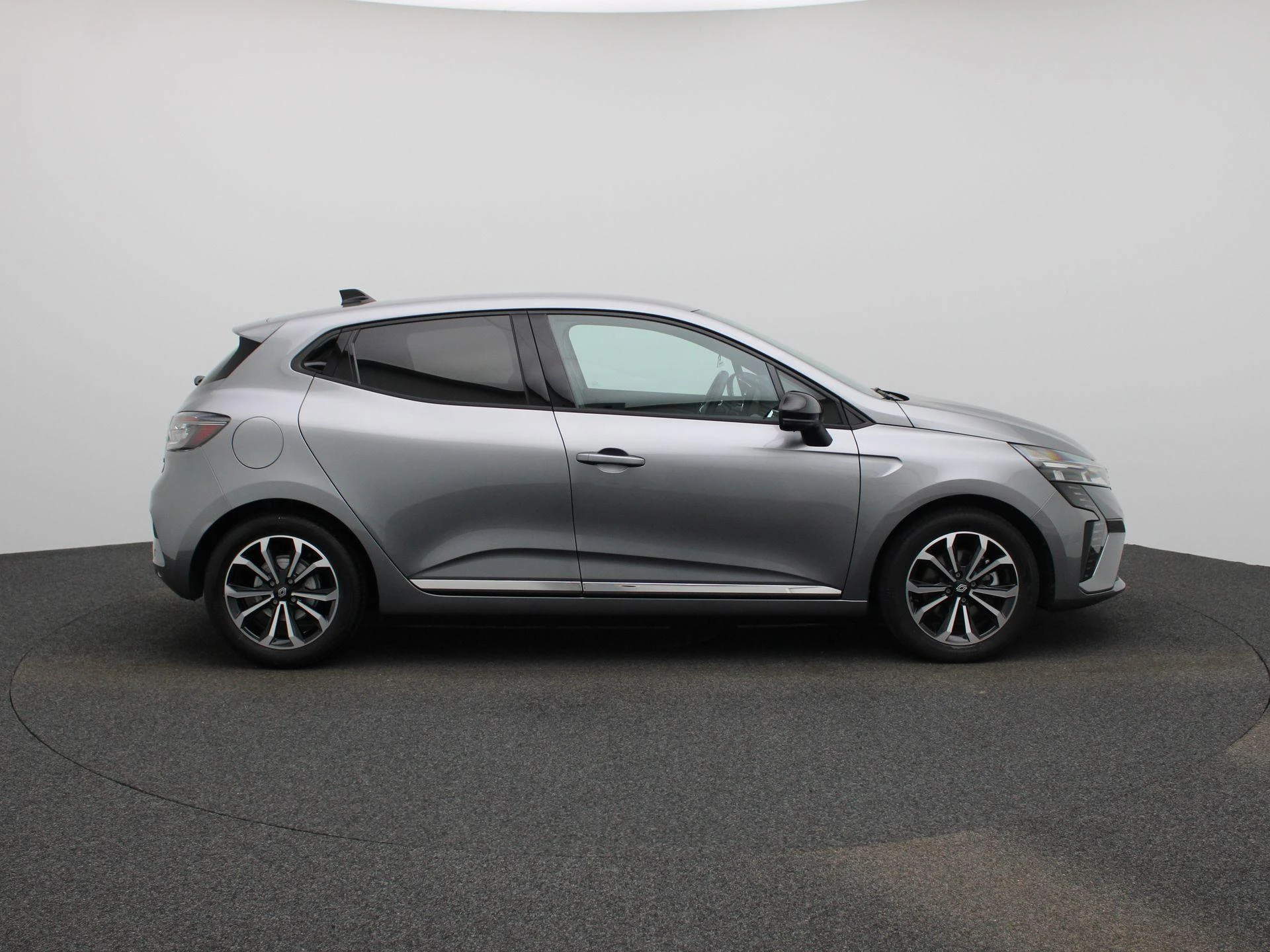 Renault-Clio-image-5