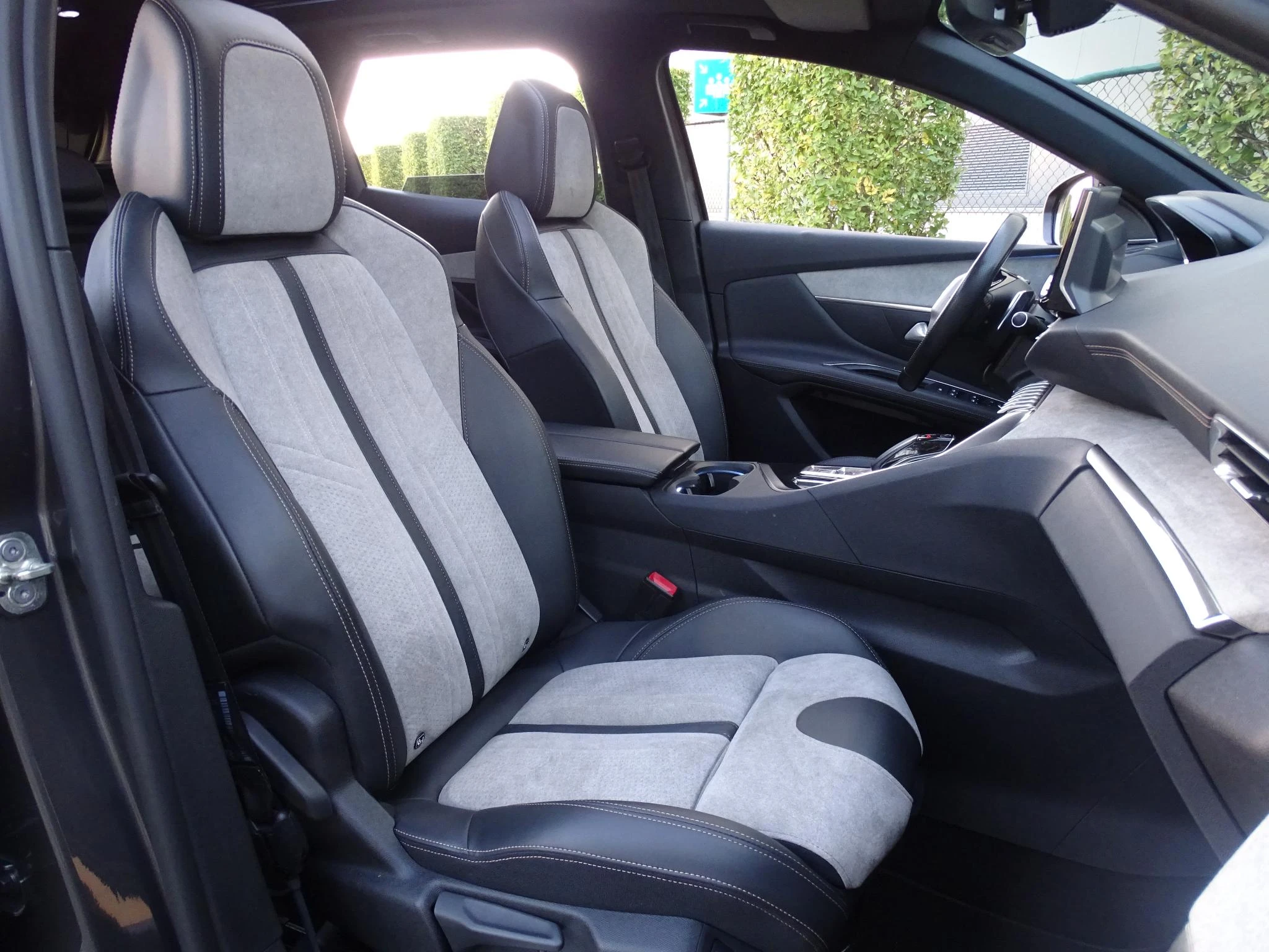 Peugeot-3008-image-11