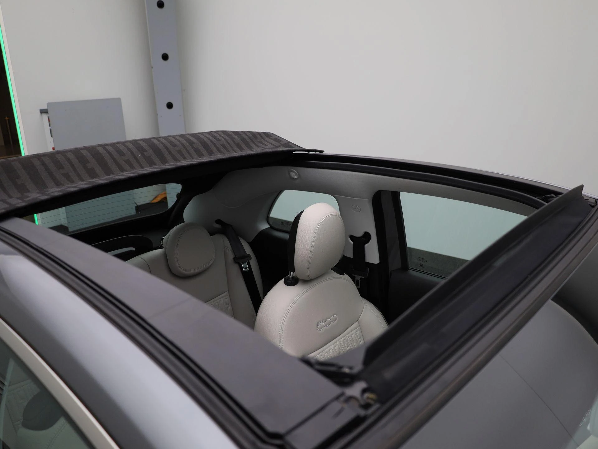 Fiat-500C-image-40