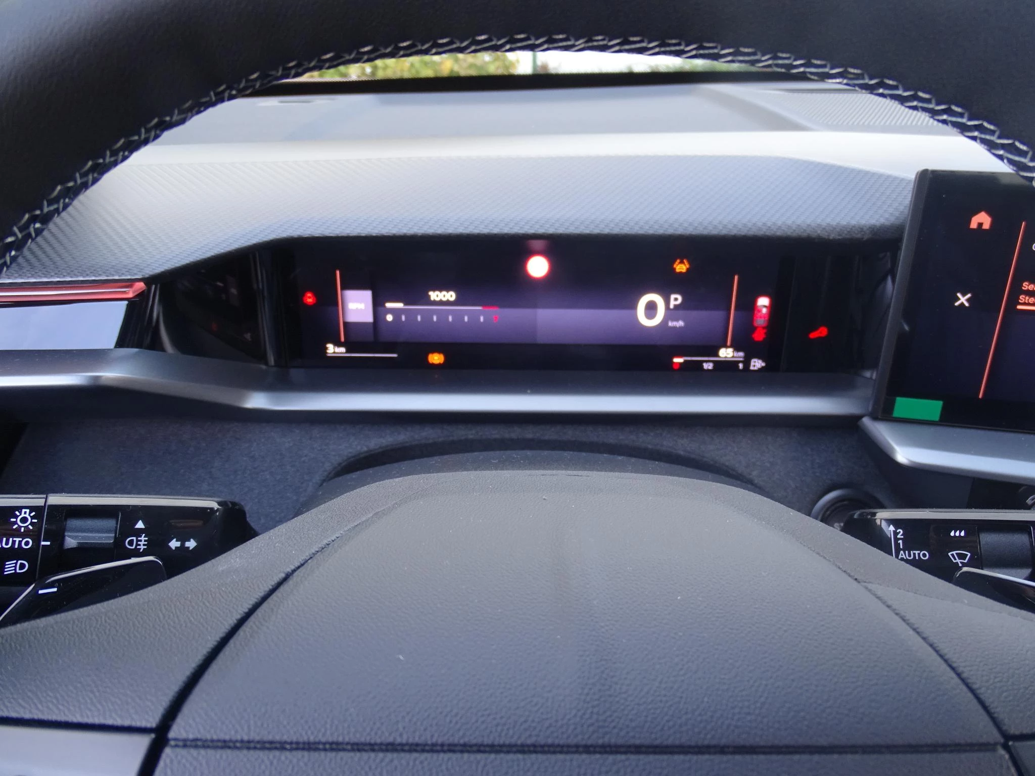 Opel-Grandland-image-20