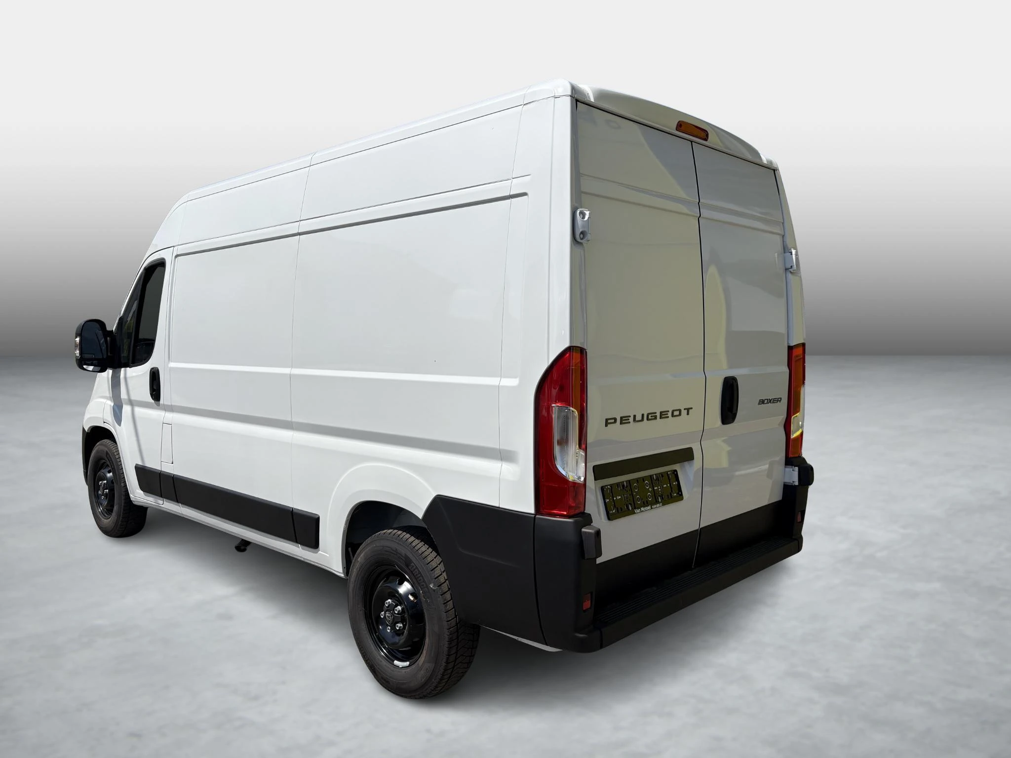 Peugeot Boxer 2.2 BlueHDi S&S 140 335 L2H2
