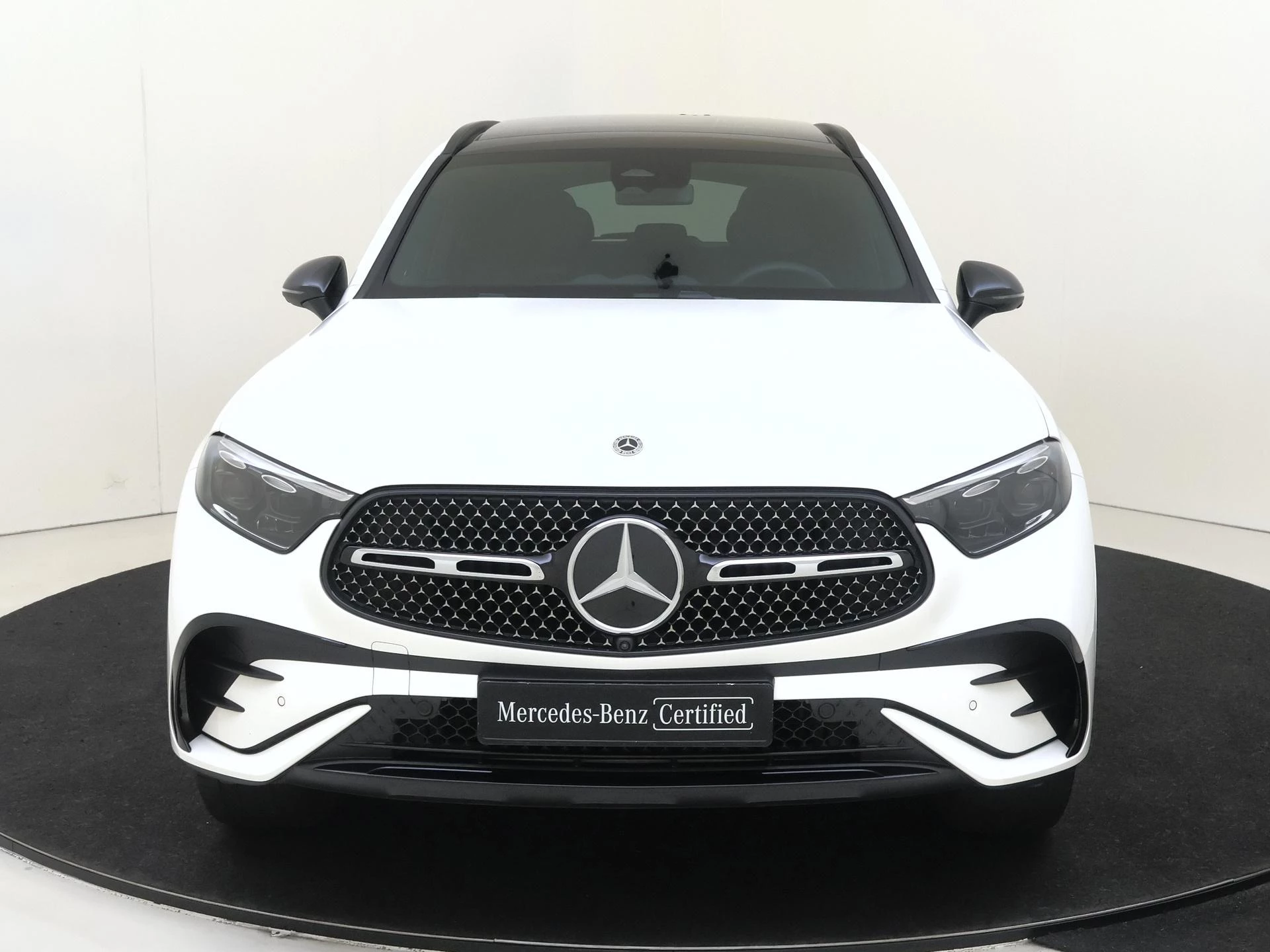 Mercedes-Benz-GLC-image-6