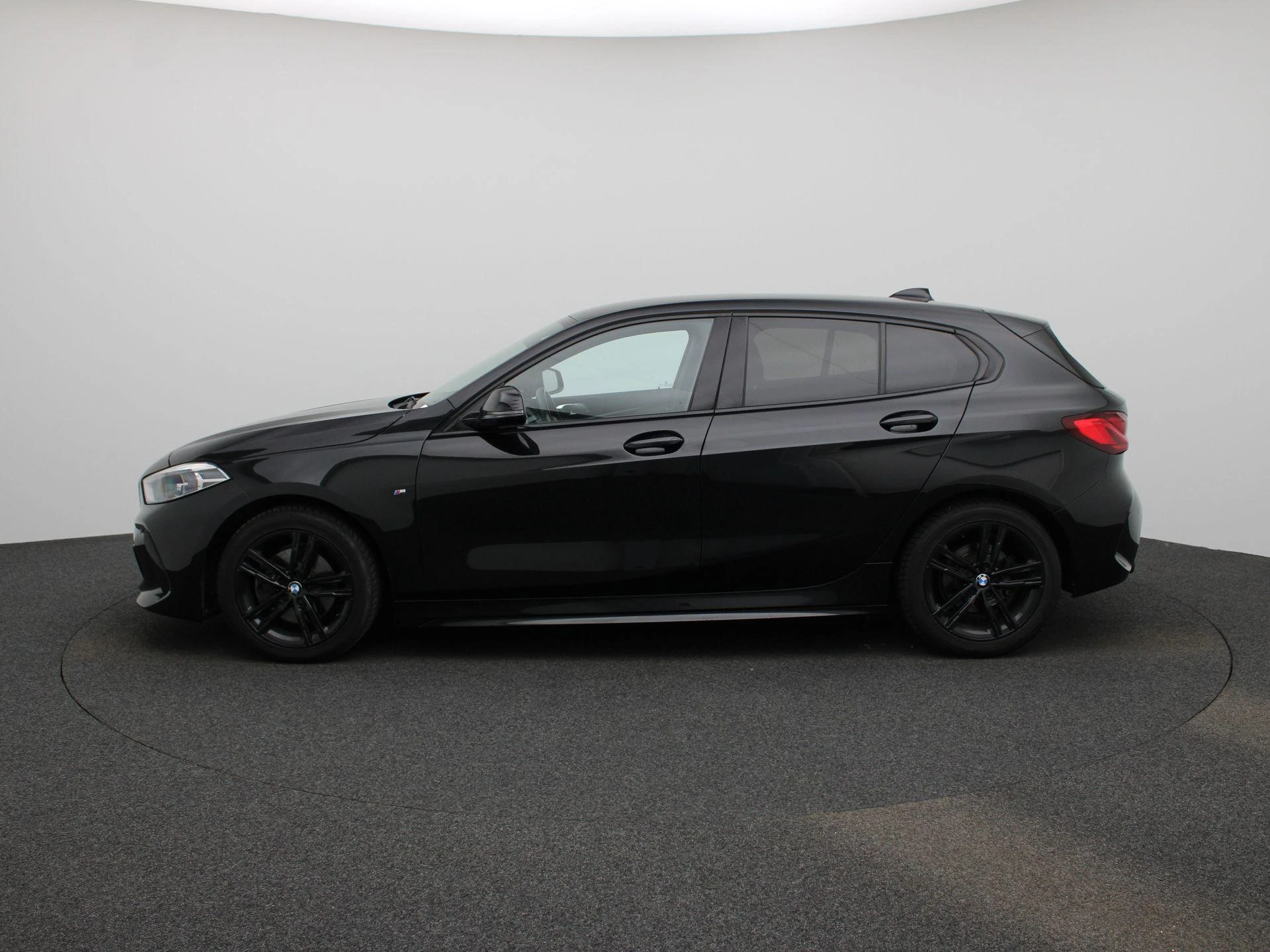 BMW-1 Serie-image-3