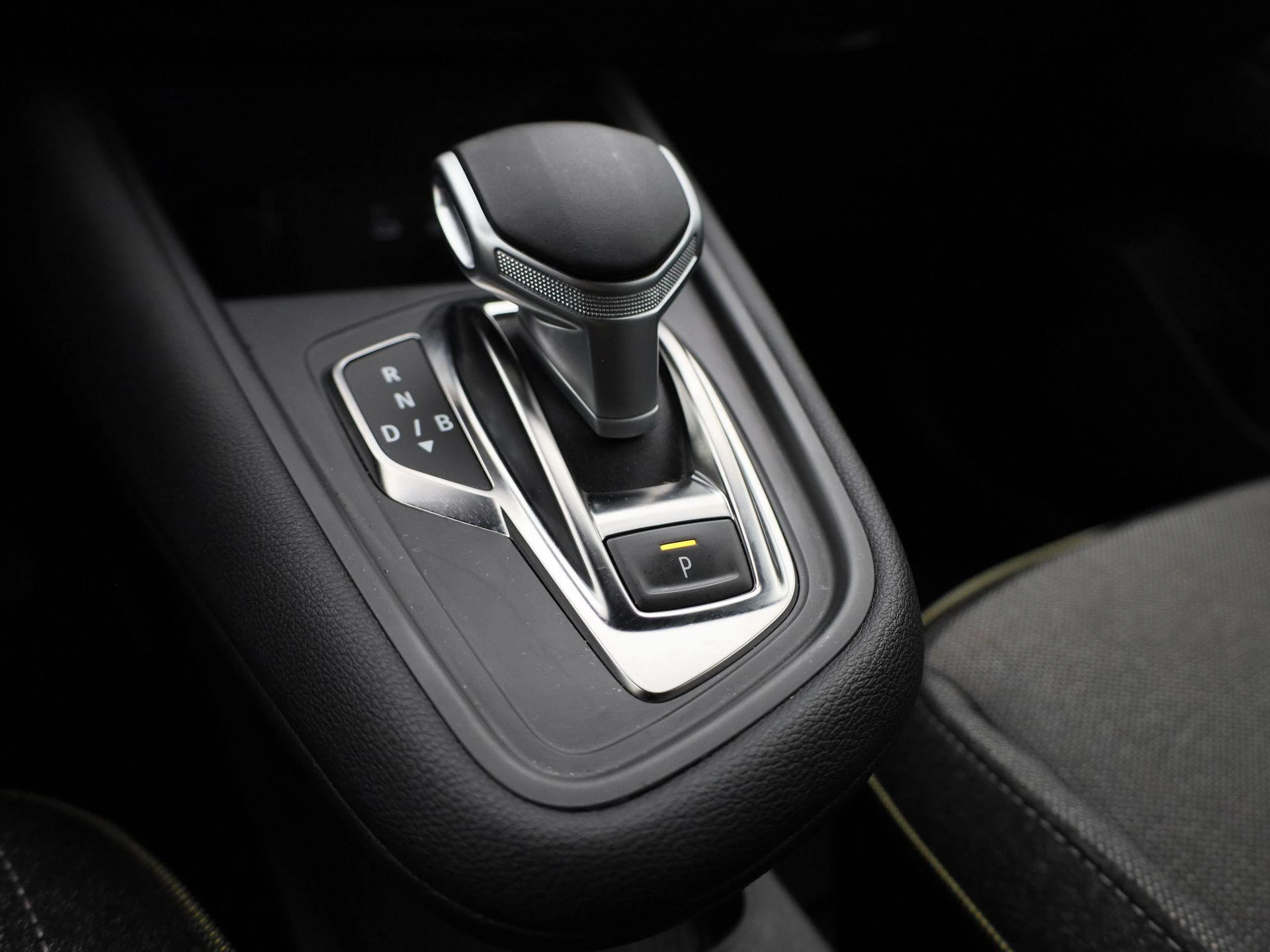 Renault-Captur-image-19