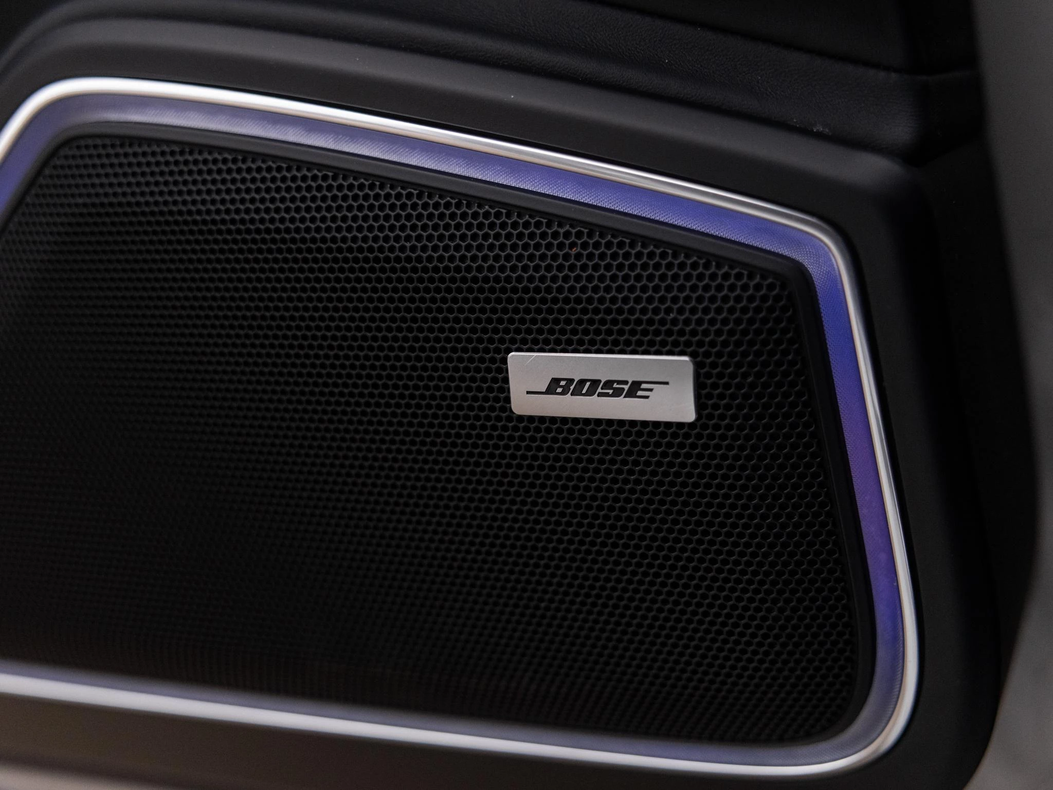 Porsche-Panamera-image-28