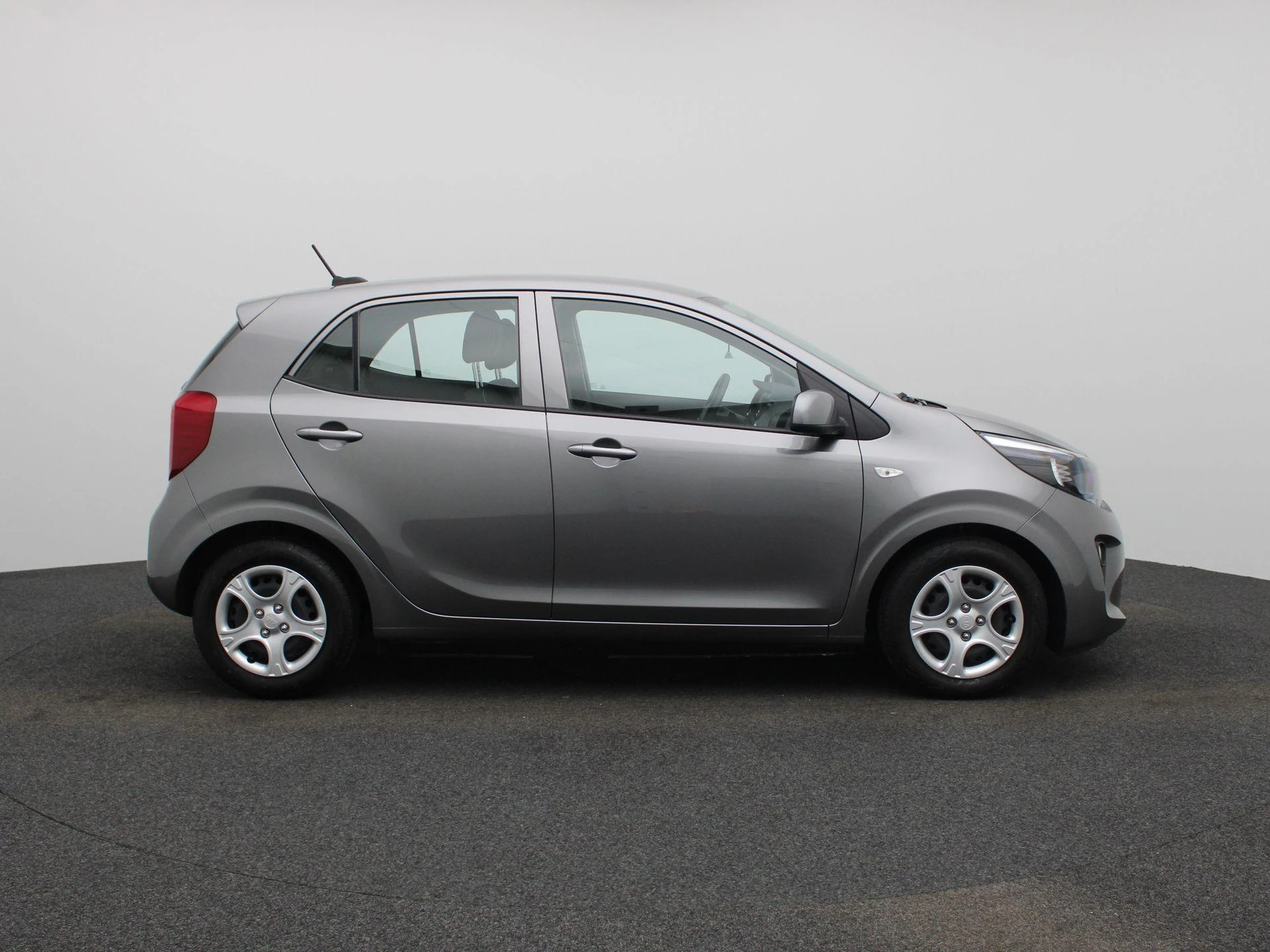 Kia-Picanto-image-5