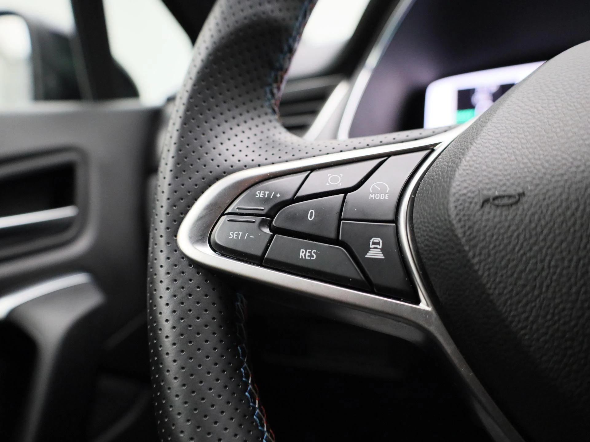 Renault-Captur-image-20