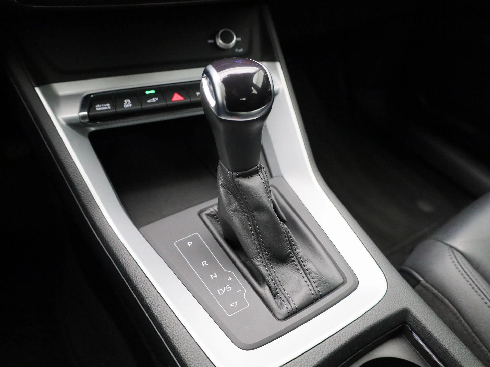 Audi Q3 45 TFSI e S tronic S Line