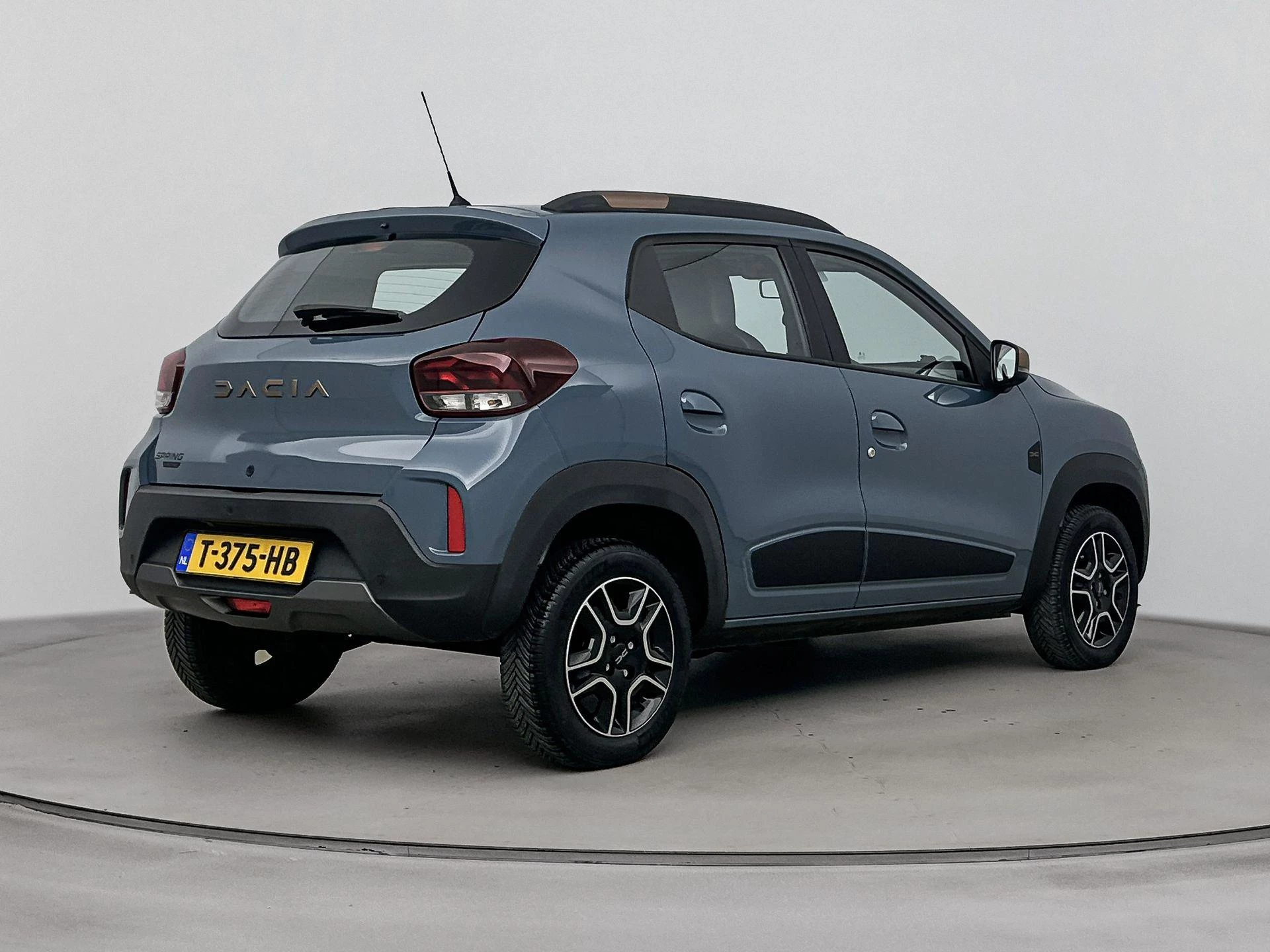 Dacia-Spring-image-6